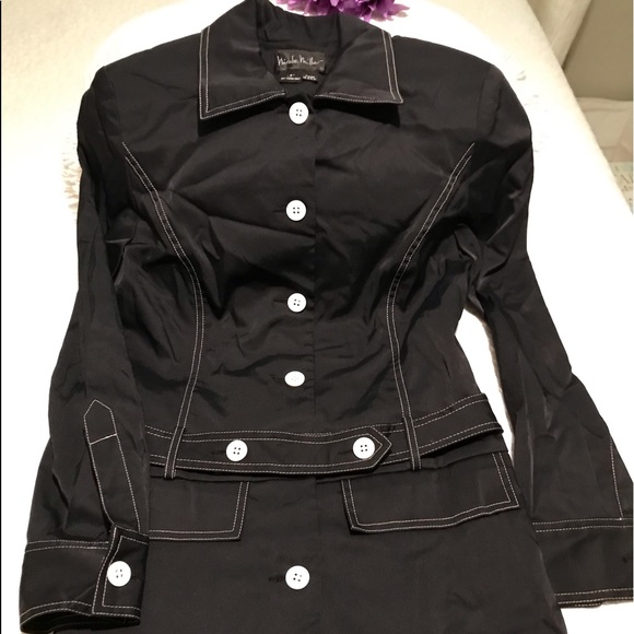 Nicole Miller Jackets & Blazers - Nicole Miller blazer....